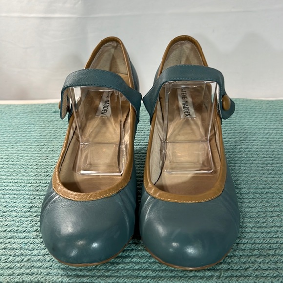 Steve Madden Shoes - Steve Madden Blue and Tan Mary Jane heels, Size 9 M